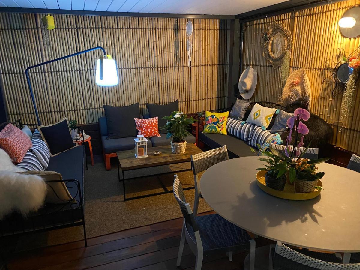 Maison Luxe Little Boheme, Port Saint Tropez Villa *